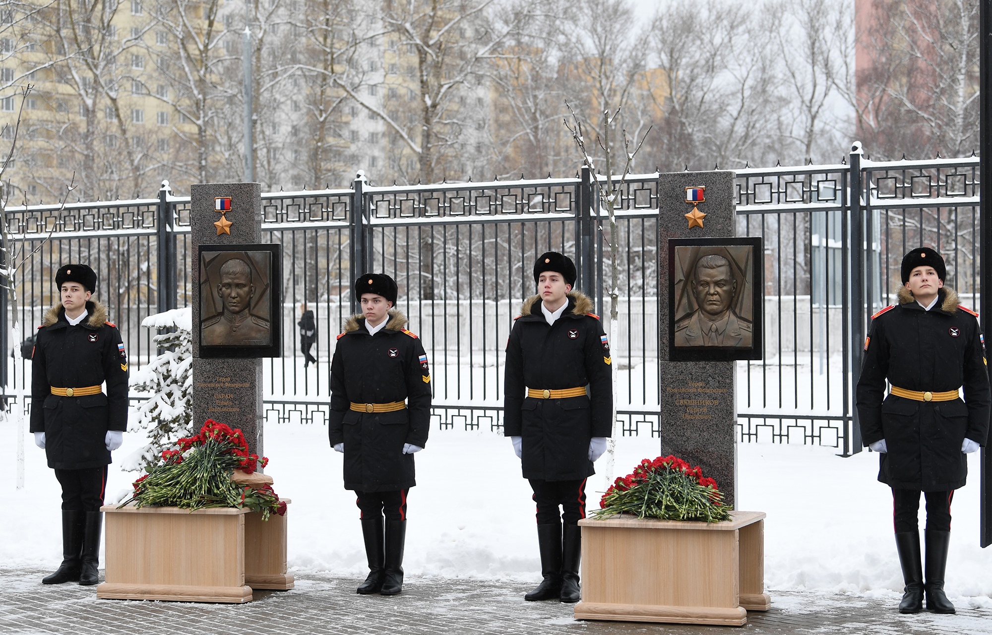 В Твери открыли мемориальные стелы офицерам-выпускникам ТвСВУ, погибшим при исполнении воинского долга