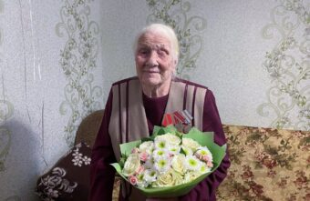 Труженица тыла Варвара Бурцева из Калязина отмечает вековой юбилей Труженица тыла Варвара Бурцева из Калязина отмечает вековой юбилей