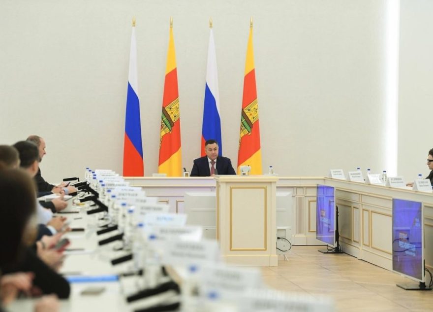 Губернатор прокомментировал проблему с вывозом мусора в Тверской области