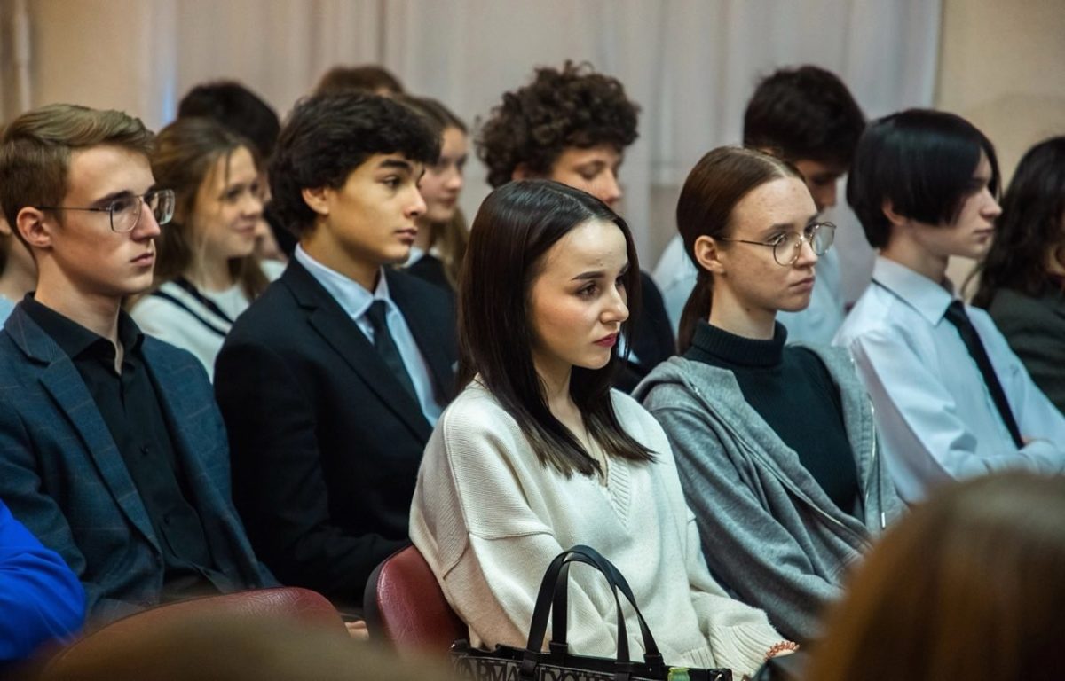 Производитель канатных дорог региона заявил о старте стипендиальной программы для старшеклассников