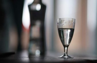 В новогоднюю ночь синоптики рекомендуют жителям Тверской области знать меру В новогоднюю ночь синоптики рекомендуют жителям Тверской области знать меру