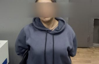 В Твери 39-летняя женщина похитила рюкзак с деньгами и документами