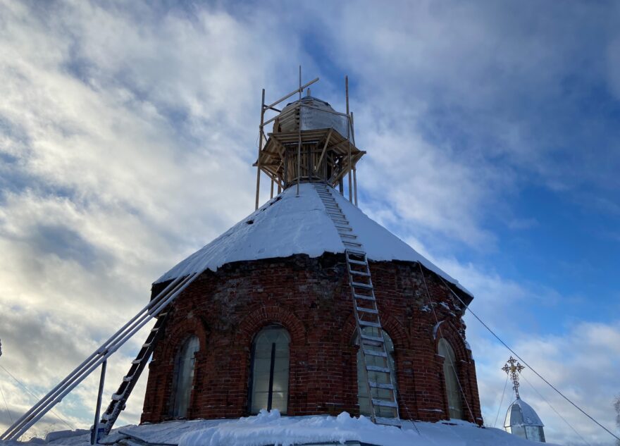 В деревне Тверской области две недели нет света