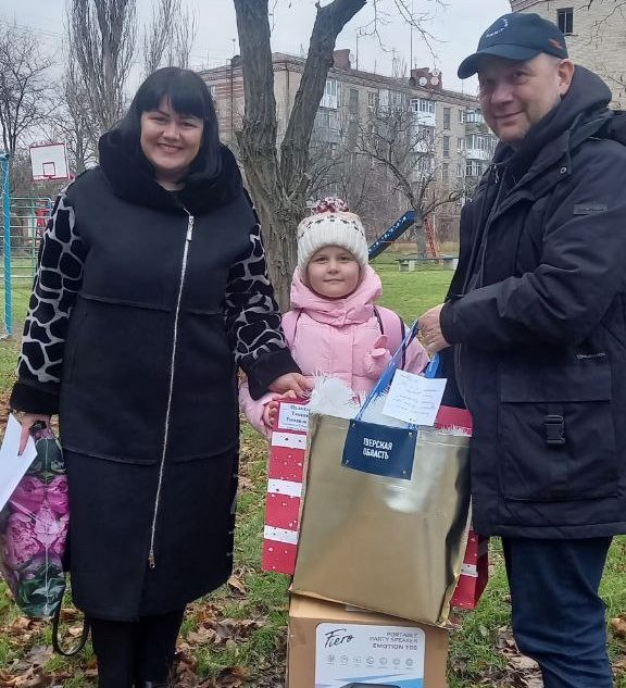 «Ёлка желаний»: исполнились новогодние мечты юных жителей Бердянска