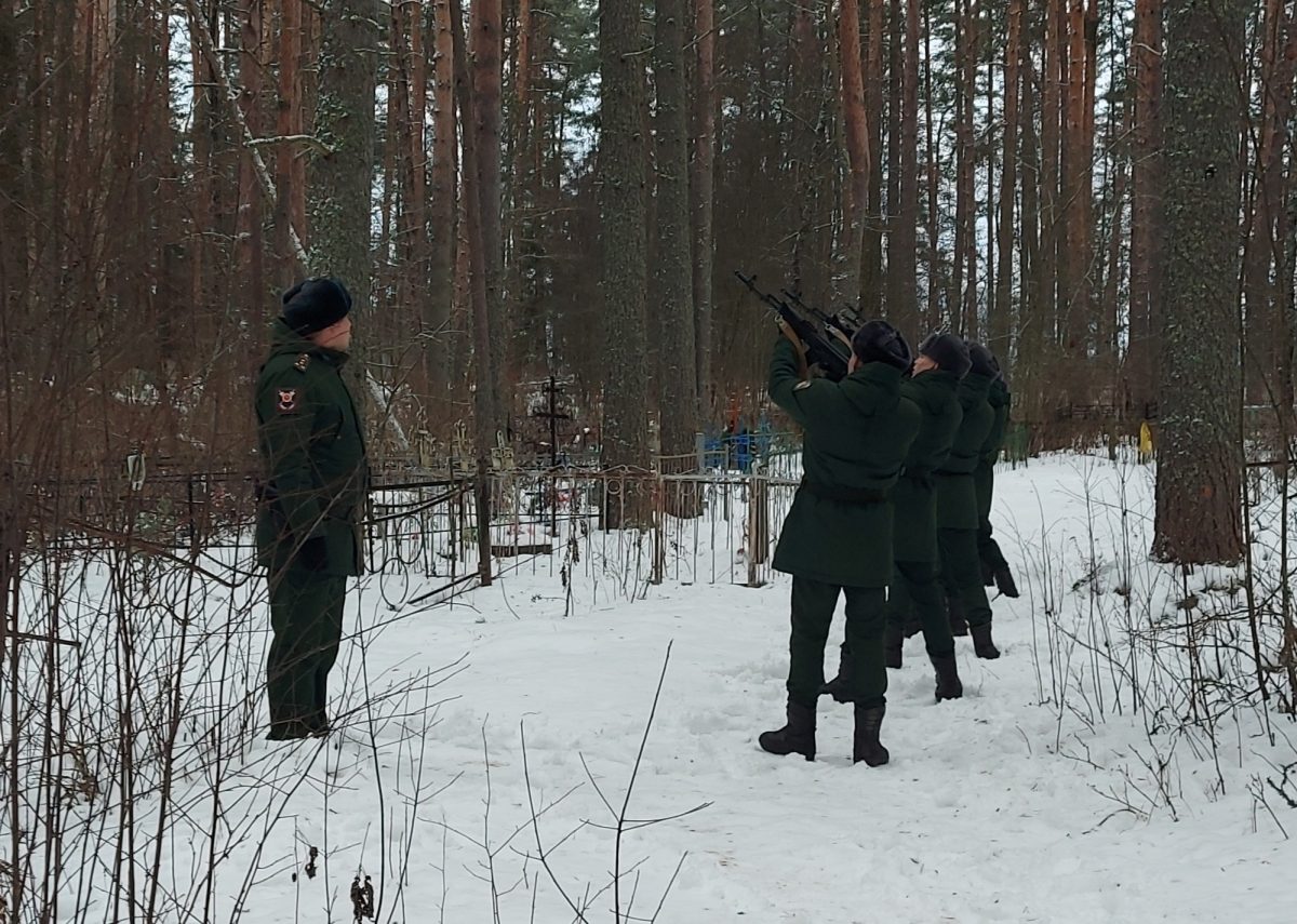 Тверская область простилась с наводчиком Александром Бочарским