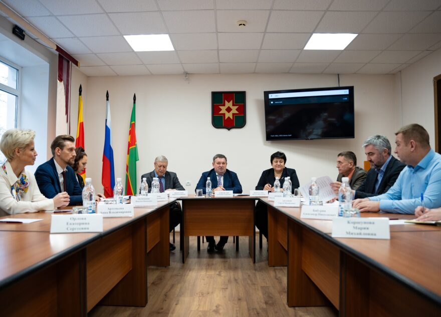 В Лихославльском округе прошел "Парламентский день"