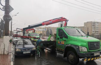 Депутаты Госдумы предложили законодательно закрепить звонок владельцу автомобиля перед эвакуацией