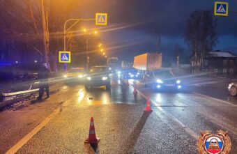 В Тверской области пенсионер на Сузуки на переходе сбил женщину В Тверской области пенсионер на Сузуки на переходе сбил женщину