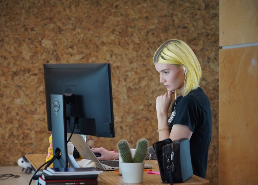 Жители Твери стали активнее пользоваться сервисами для видеоконференций