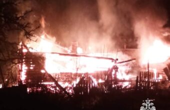 В пожаре в Тверской области погибли три человека В пожаре в Тверской области погибли три человека