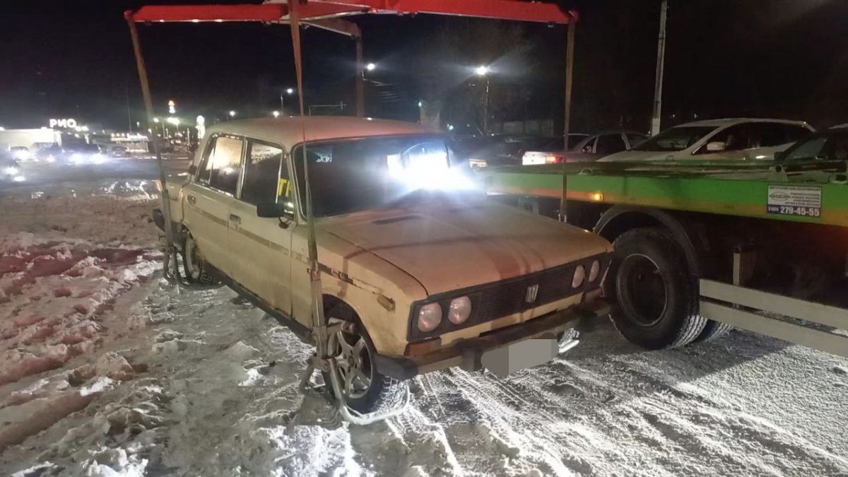 В Твери остановили ВАЗ с несовершеннолетним водителем