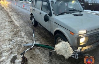 Пожилого велосипедиста госпитализировали в больницу после ДТП в Тверской области
