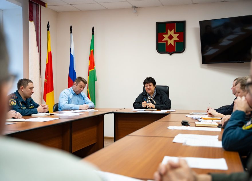 В Лихославле обсудили безопасность в период новогодних каникул