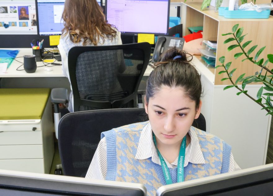 Минтруд напомнил о двухдневной рабочей неделе в январе