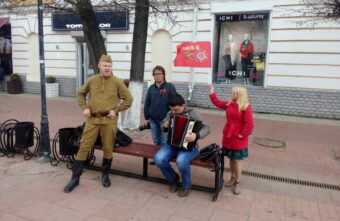 Жителей и гостей Твери приглашают вместе спеть военные песни Жителей и гостей Твери приглашают вместе спеть военные песни