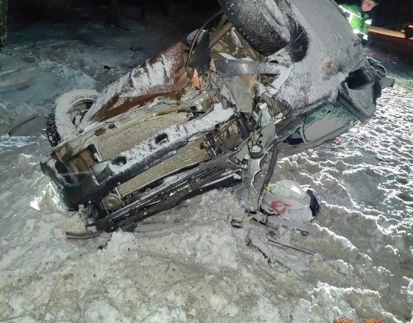 На трассе в Тверской области перевернулась LADA Granta