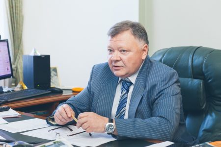 Евгений Пичуев: «Это достойно самого глубокого уважения» Евгений Пичуев: «Это достойно самого глубокого уважения»