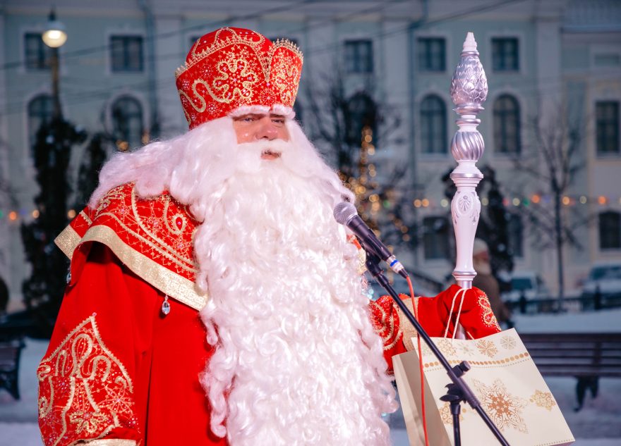 Дед Мороз рассказал о своей зарплате