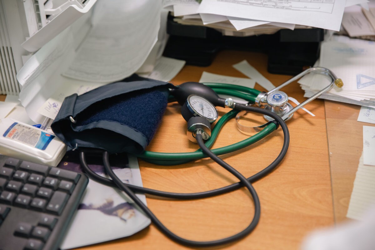 Игорь Руденя дал поручения по повышению доступности высокотехнологичной медицинской помощи жителям Тверской области