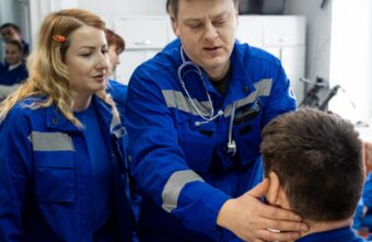 Хирург назвал точные симптомы опухоли головного мозга