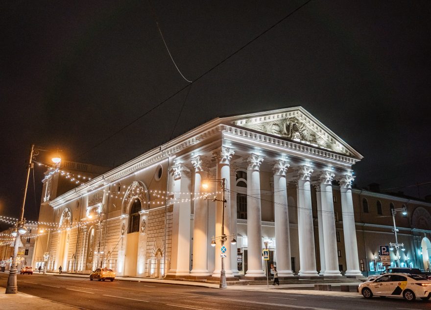 Тверской театр драмы приглашает на новогодние постановки