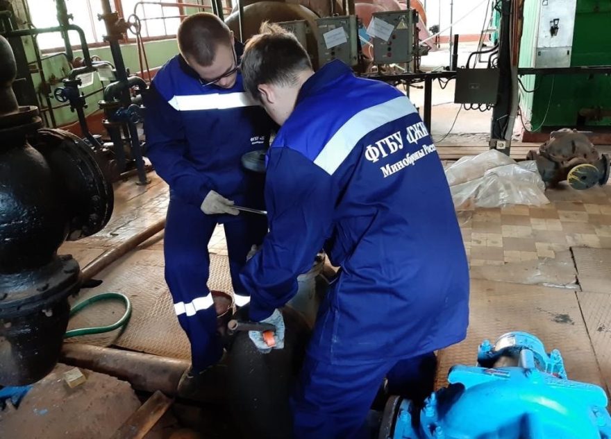 Военные коммунальщики Тверской области проводят запланированный ремонт обслуживаемых объектов