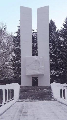 Губернатор Игорь Руденя поздравил жителей Старицы с Днём освобождения города от немецко-фашистских захватчиков