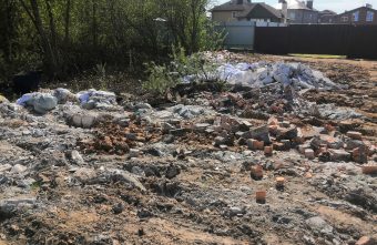 Житель Твери чуть не забетонировал участок в переулке Радостный Житель Твери чуть не забетонировал участок в переулке Радостный