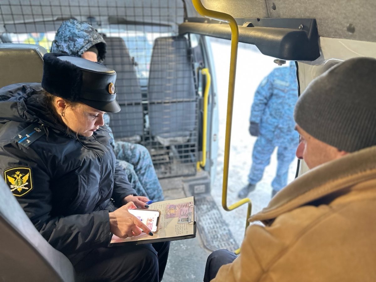 В Твери арестовали четыре автомобиля