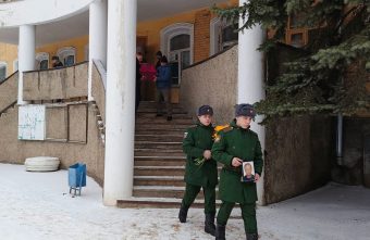 В Тверской области проводили в последний путь участника СВО Игоря Васильева