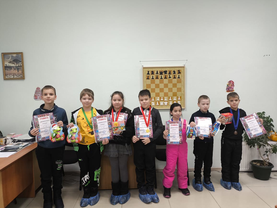 Новогодний турнир по шахматам прошел в Вышнем Волочке