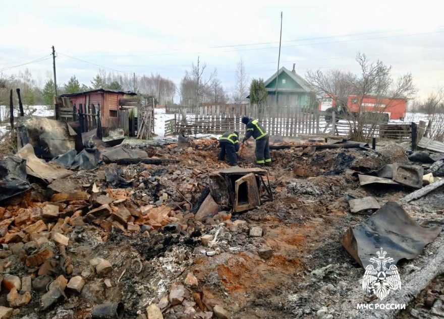В Тверской области на месте сгоревшего дома нашли останки В Тверской области на месте сгоревшего дома нашли останки