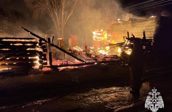 В Тверской области пожар уничтожил жилой дом В Тверской области пожар уничтожил жилой дом
