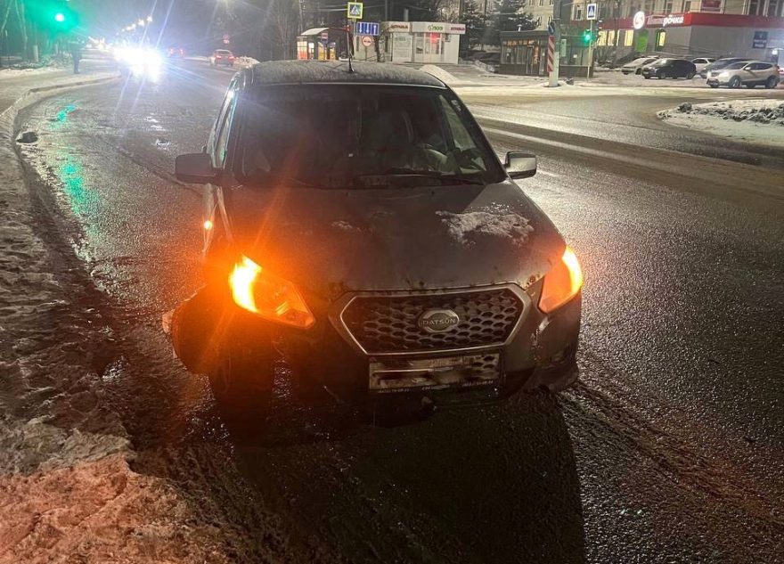 В поселке Химинститута в Твери сбили женщину