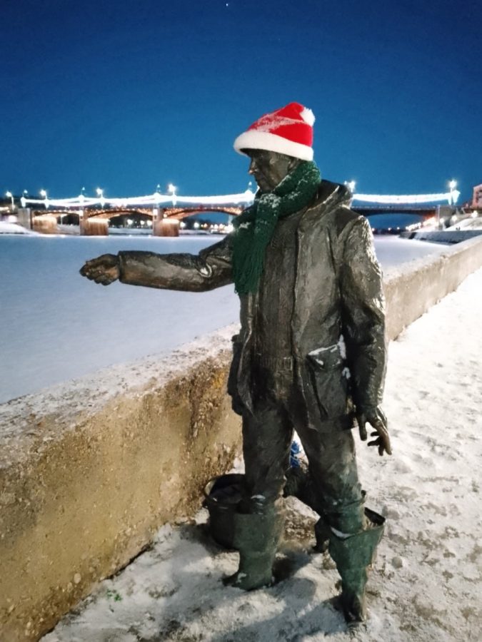 Шапка в обмен на удочку: тверского рыбака снова обокрали