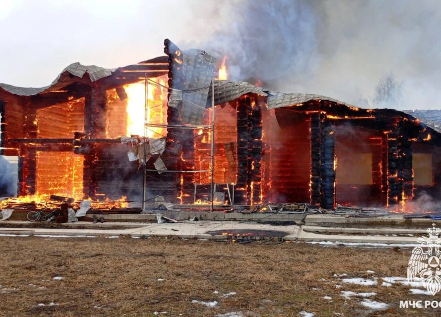 Стали известны подробности пожара в недострое