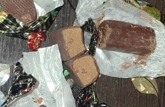 В магазинах Тверской области продают конфеты с червями В магазинах Тверской области продают конфеты с червями