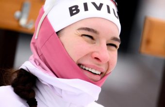 Нокаут для соперниц: тверская лыжница Наталья Непряева выиграла второе золото в Ижевске Нокаут для соперниц: тверская лыжница Наталья Непряева выиграла второе золото в Ижевске