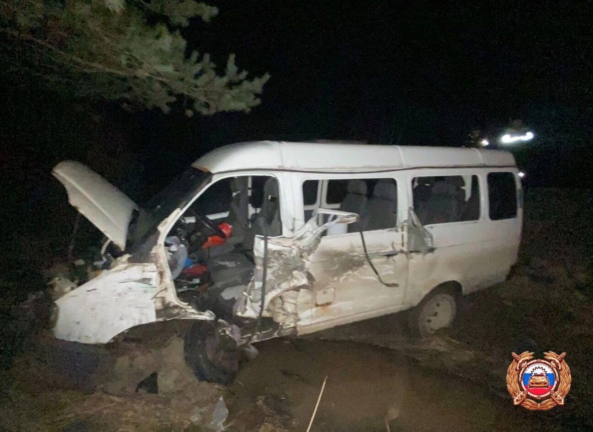 В Тверской области водитель автомобиля Газ устроил аварию с пострадавшими В Тверской области водитель автомобиля Газ устроил аварию с пострадавшими