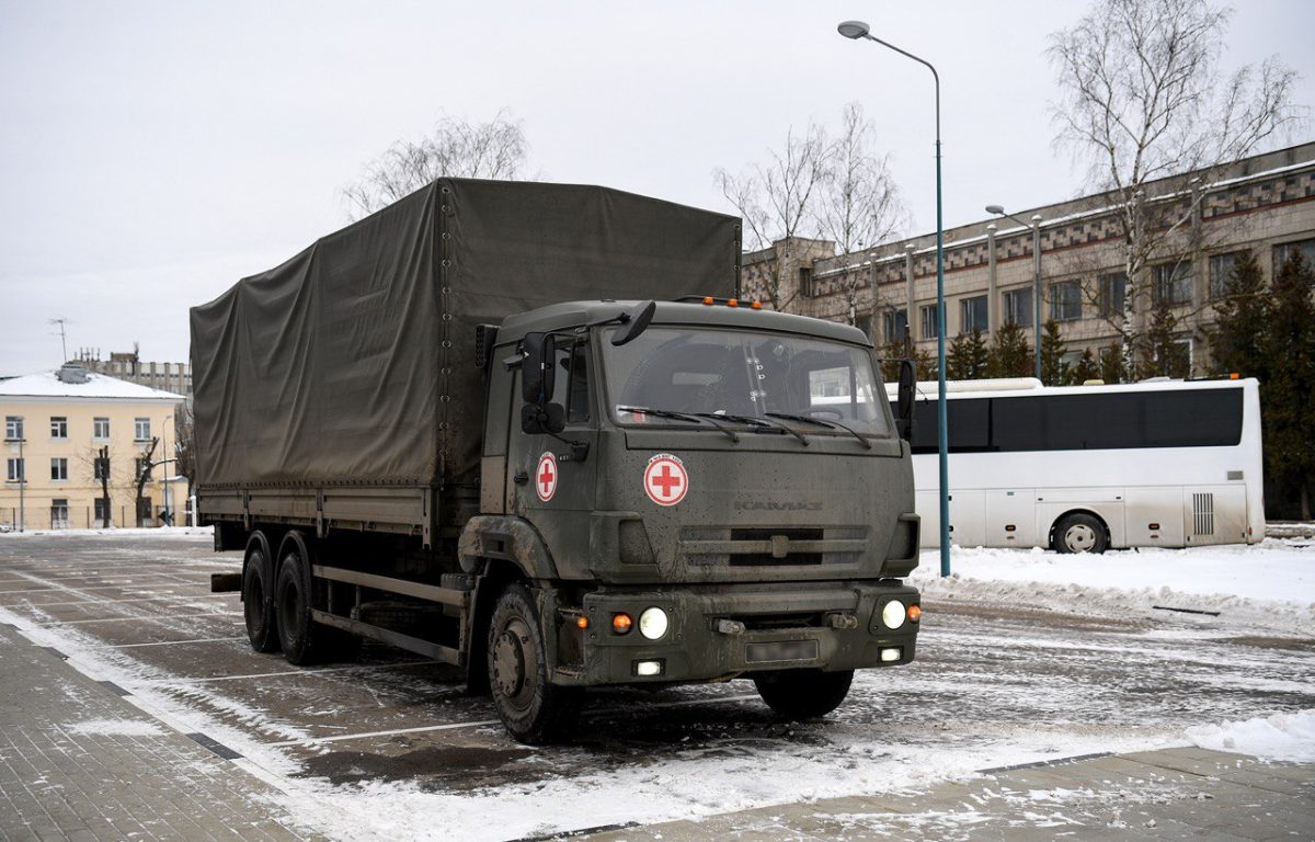 Тверская область направила на СВО гуманитарный груз для передвижного мобильного госпиталя