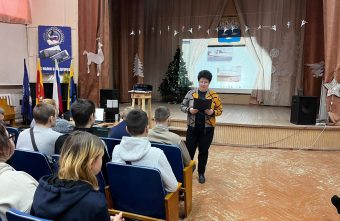 В Осташкове сделали стенд с именами героев Великой Отечественной войны В Осташкове сделали стенд с именами героев Великой Отечественной войны