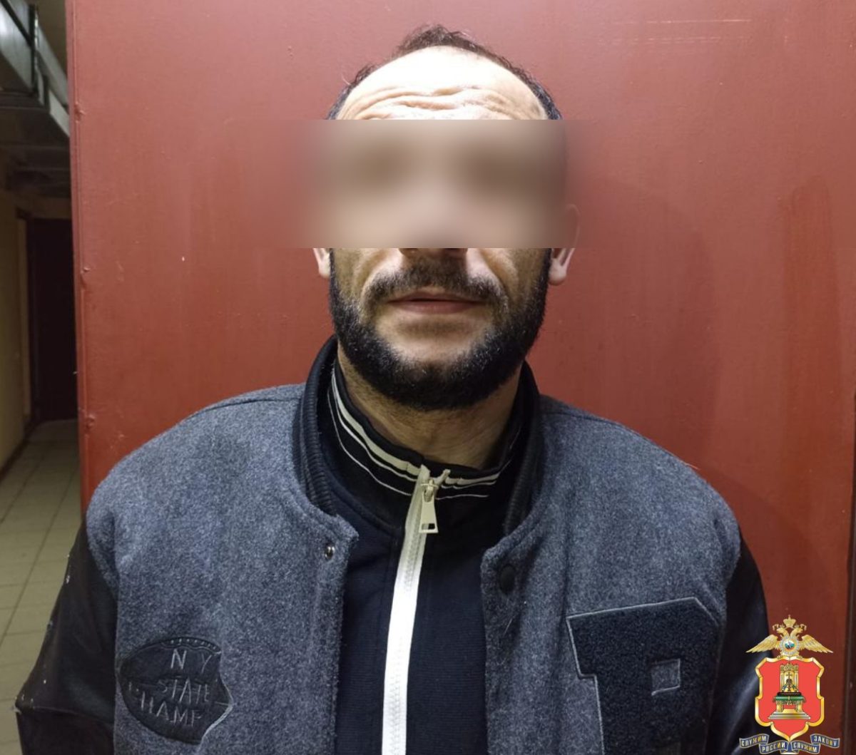 94 свёртка с наркотиками нашли у мужчины и женщины в Тверской области