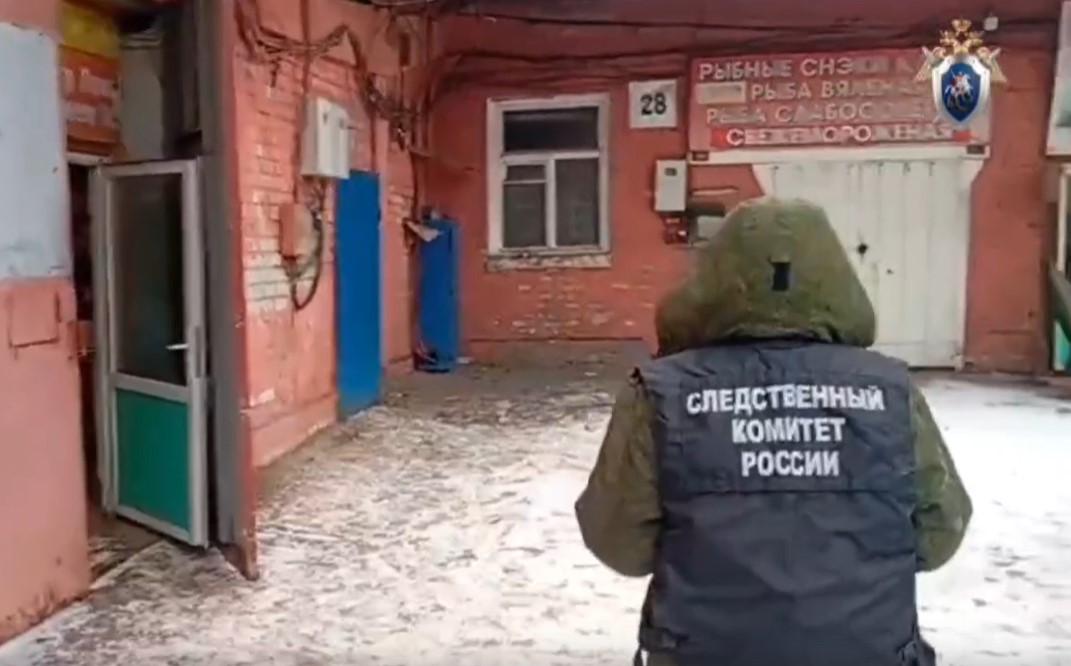 В Твери задержаны члены ОПГ, распространявшие немаркированные алкоголь и табак В Твери задержаны члены ОПГ, распространявшие немаркированные алкоголь и табак