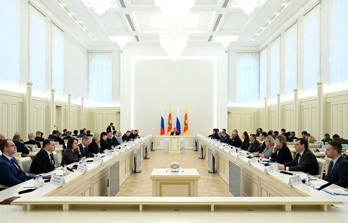 Игорь Руденя определил задачи в сфере государственных закупок товаров, работ и услуг в Тверской области на 2025 год Игорь Руденя определил задачи в сфере государственных закупок товаров, работ и услуг в Тверской области на 2025 год