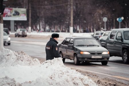 Тверские автомобили-«невидимки» могут спрятаться от камер, но не от инспекторов    Тверские автомобили-«невидимки» могут спрятаться от камер, но не от инспекторов