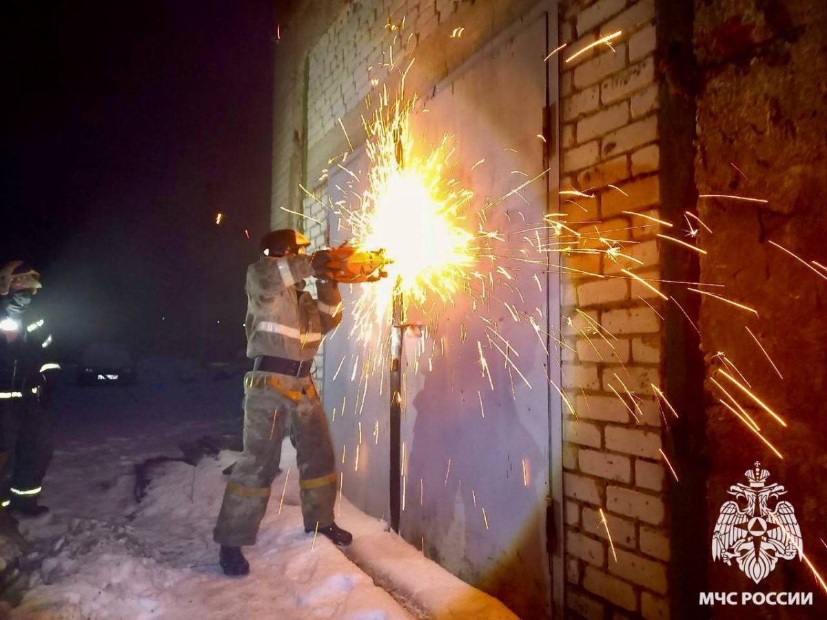 В Тверской области в гаражном кооперативе произошел пожар