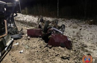 В аварии на трассе в Тверской области пострадали два человека В аварии на трассе в Тверской области пострадали два человека
