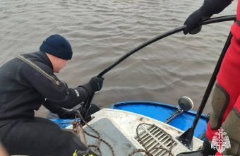 В Тверской области погиб мужчина, провалившись под лед на мотобуксировщике В Тверской области погиб мужчина, провалившись под лед на мотобуксировщике