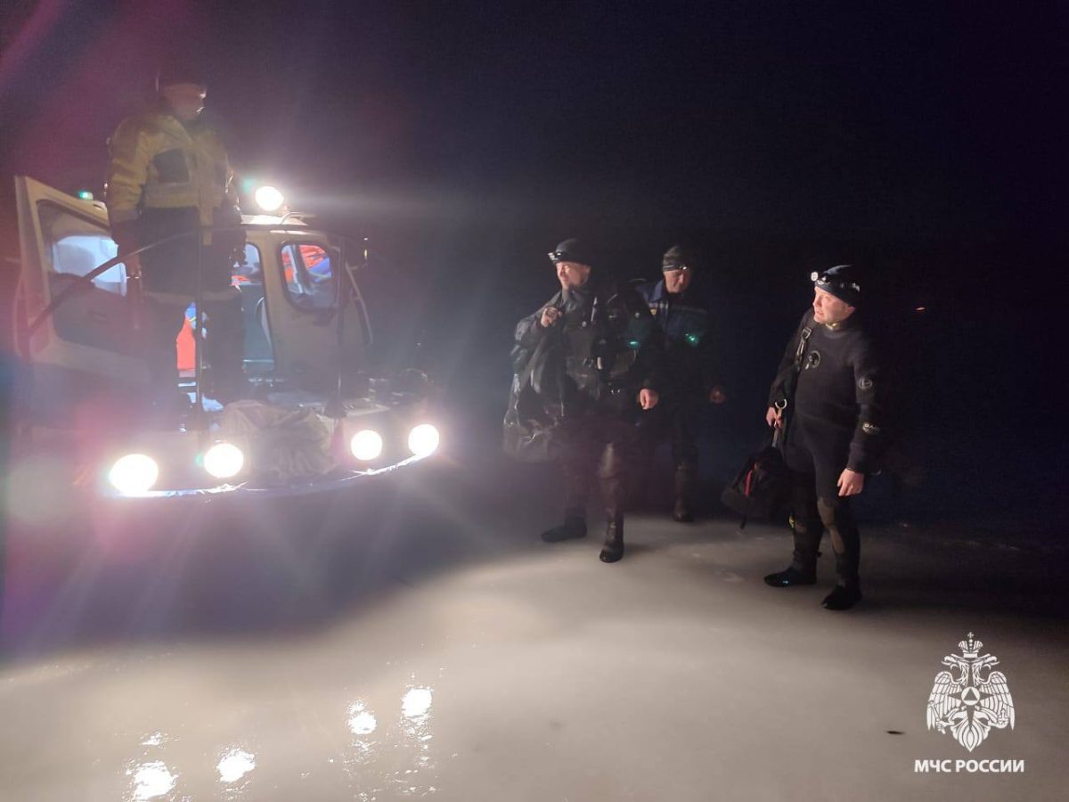 В Тверской области погиб мужчина, провалившись под лед на мотобуксировщике