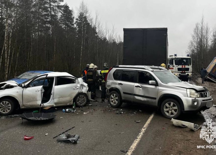 В Тверской области в массовом ДТП пострадал человек